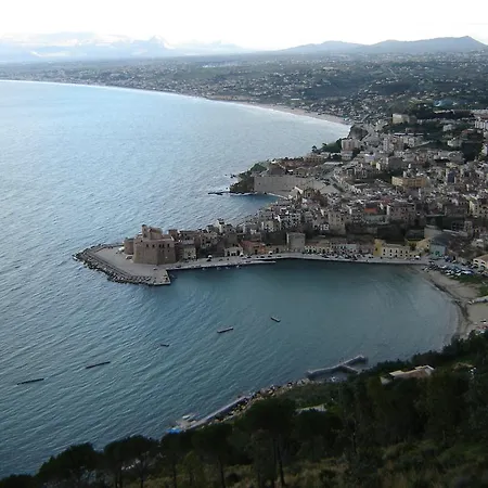 A Due Passi Da Tutto Apartmán *